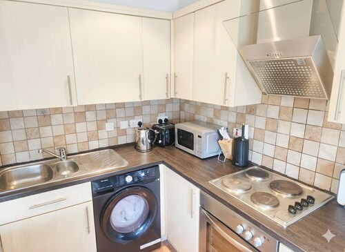 Stylish Flat on Cowley Road a Walk to Oxford Centre