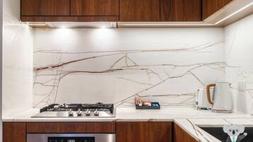 Microwave, oven, stovetop, dishwasher