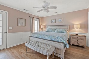 5 bedrooms, iron/ironing board, free WiFi, bed sheets