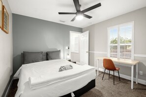 4 bedrooms, free WiFi, bed sheets, wheelchair access