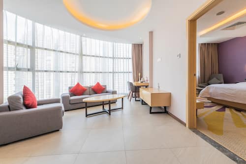 Luxury Suite, City View | View from room