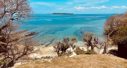 Oceanfront Home on Exclusive Contadora Island