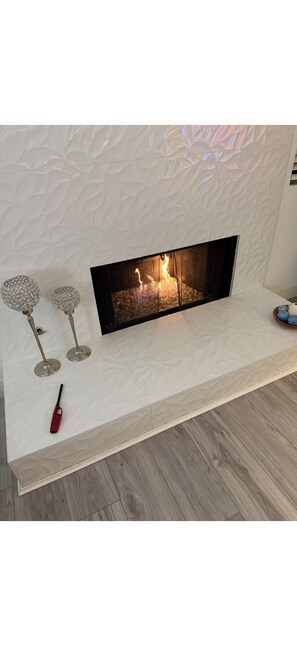 Interior - Marina District Townhouse steps from Seaport Village, Little Italy, and Bay (San Diego)