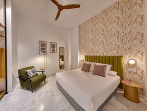 1 bedroom, iron/ironing board, Internet