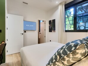 1 bedroom, iron/ironing board, Internet, bed sheets - Ground-floor one-bedroom pied-à-terre with free parking (Sevilla)