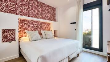 2 slaapkamers, een strijkplank/strijkijzer, reisbedje, gratis wifi