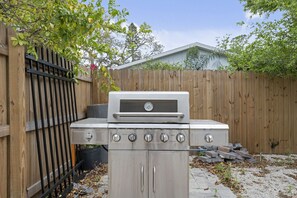 Terrace/patio - Siesta Key Paradise Hot Tub Sleep 12 (Sarasota)