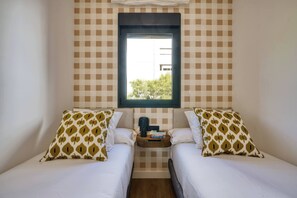 2 soverom, strykejern/-brett, wi-fi (inkludert) og sengetøy