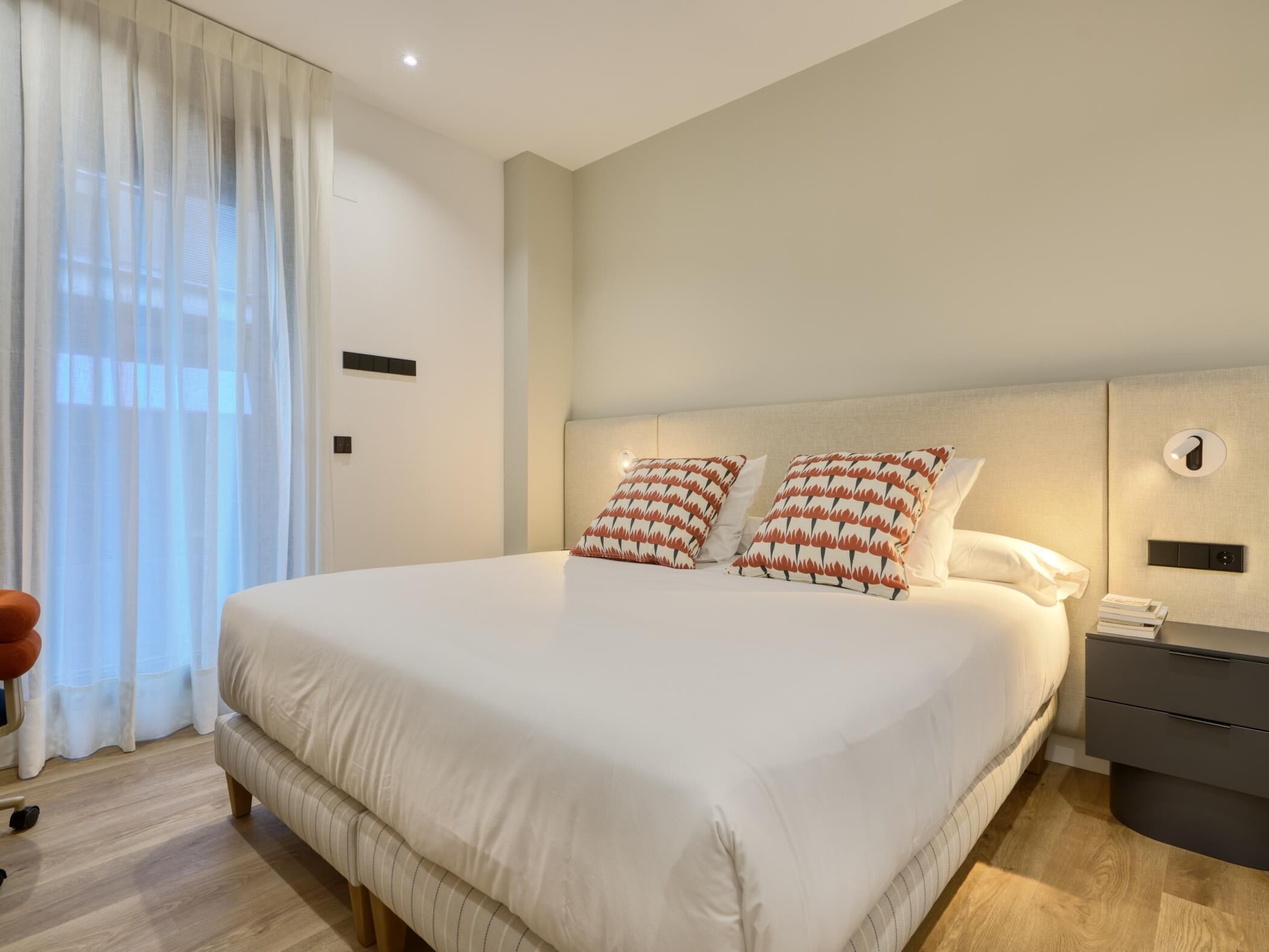 2 chambres, fer et planche à repasser, accès Internet, draps fournis