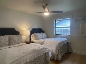 3 bedrooms, WiFi, bed sheets