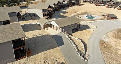 2BR Retreat Near SDC w/ Hot Tub + Boat Slip