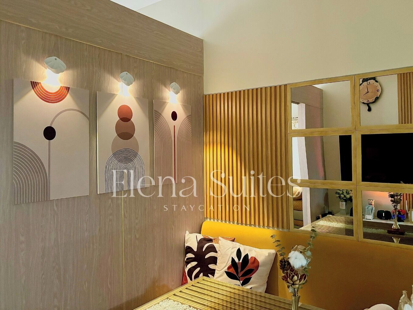 المنشأة من الداخل