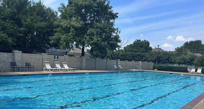 Spacious 5BR 4BTH House /w Game Room or 6th BR in Welcoming Frisco Close To All