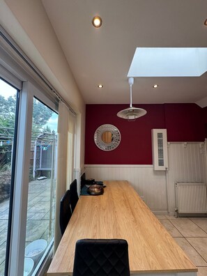 Shared Dormitory, 1 Bedroom, Smoking, Garden View | Dining