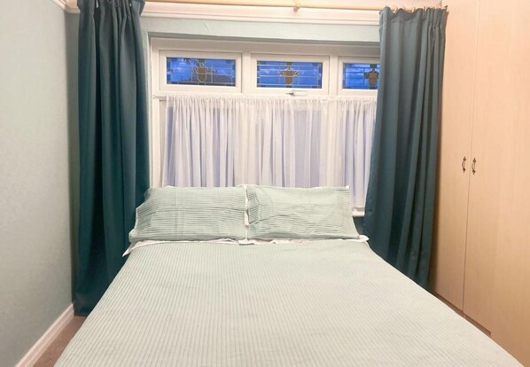 1 bedroom