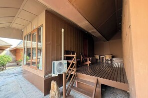 Suite, bassengutsikt | Utsikt fra rommet