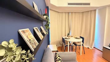 Suite, 1 Bedroom | Iron/ironing board