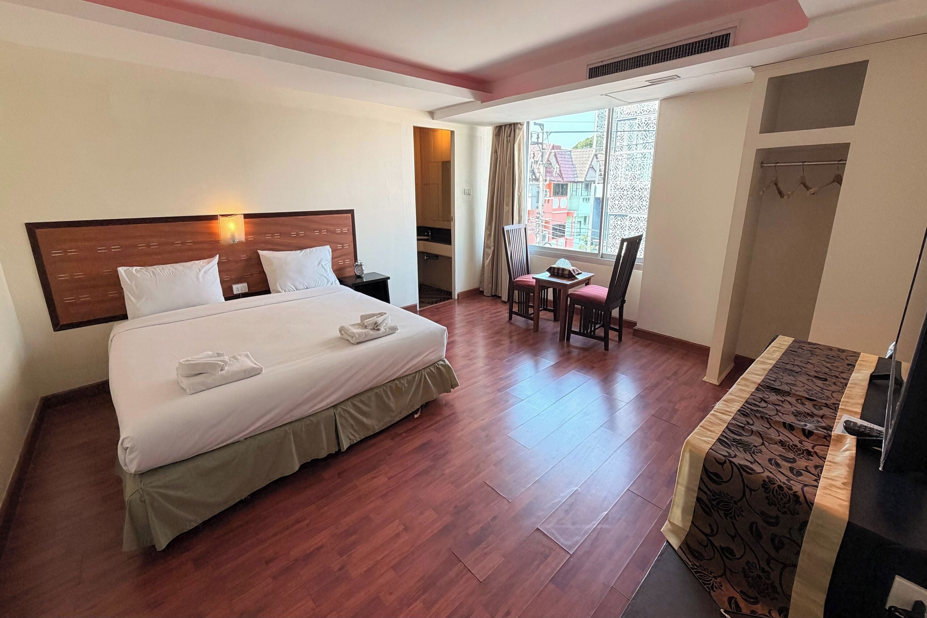 Rom, 2 soverom | Strykejern/-brett