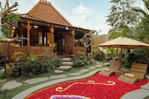 Romantic Villa, Private Pool | Private pool