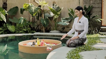 Café da manhã completo grátis todos os dias