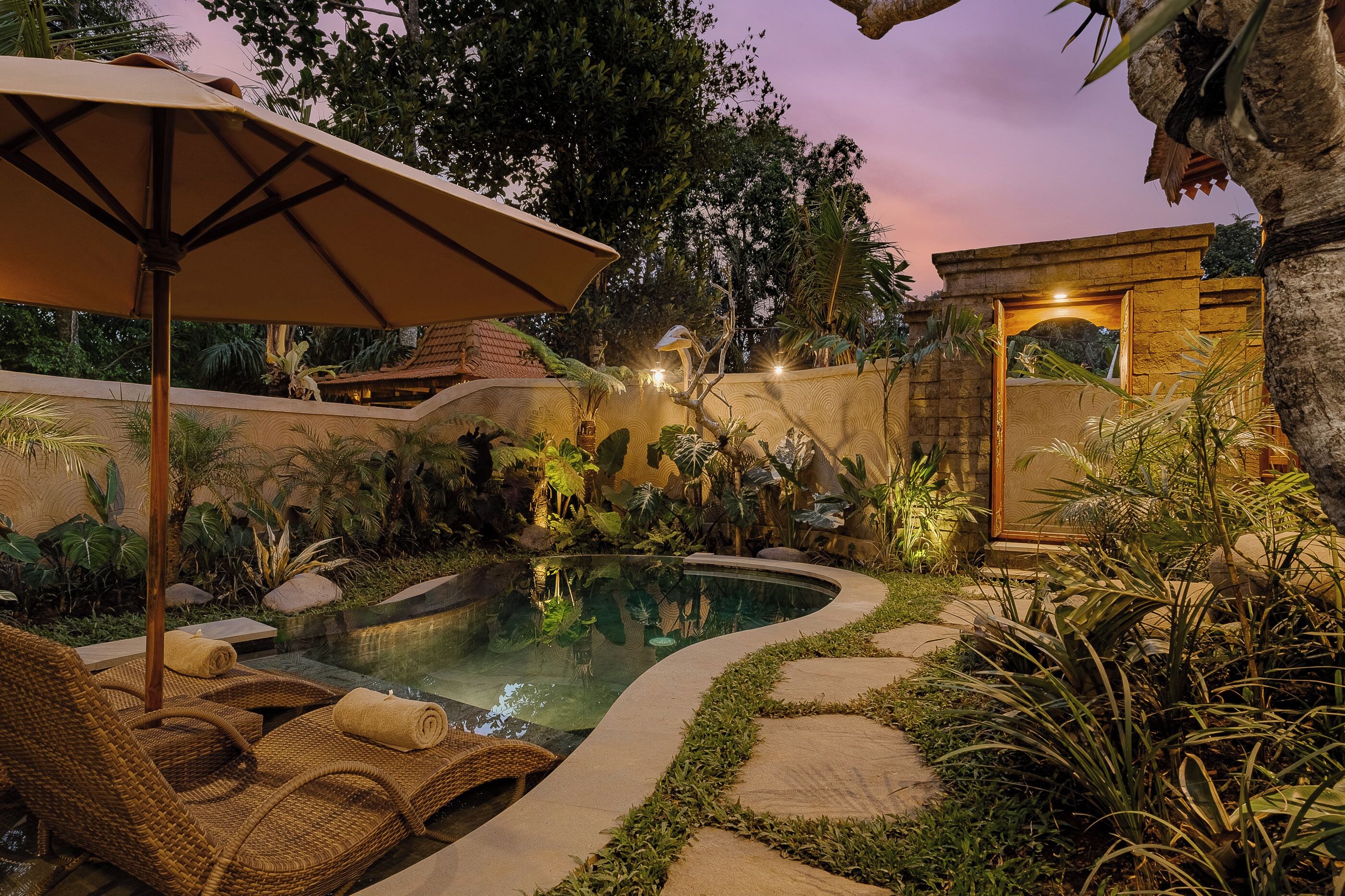 Villa romántica, piscina privada | Piscina privada