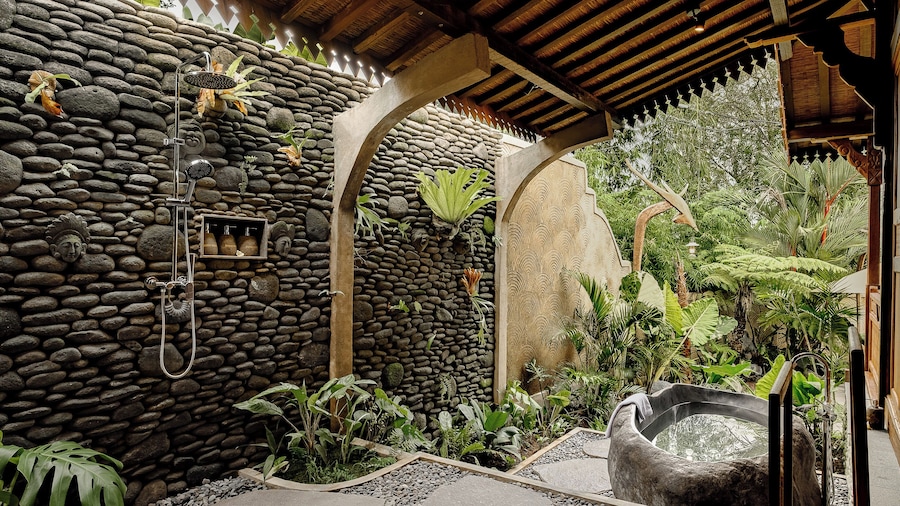 Hidden Saren Villa Ubud