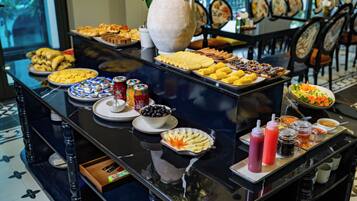 Desayuno buffet incluido todos los días