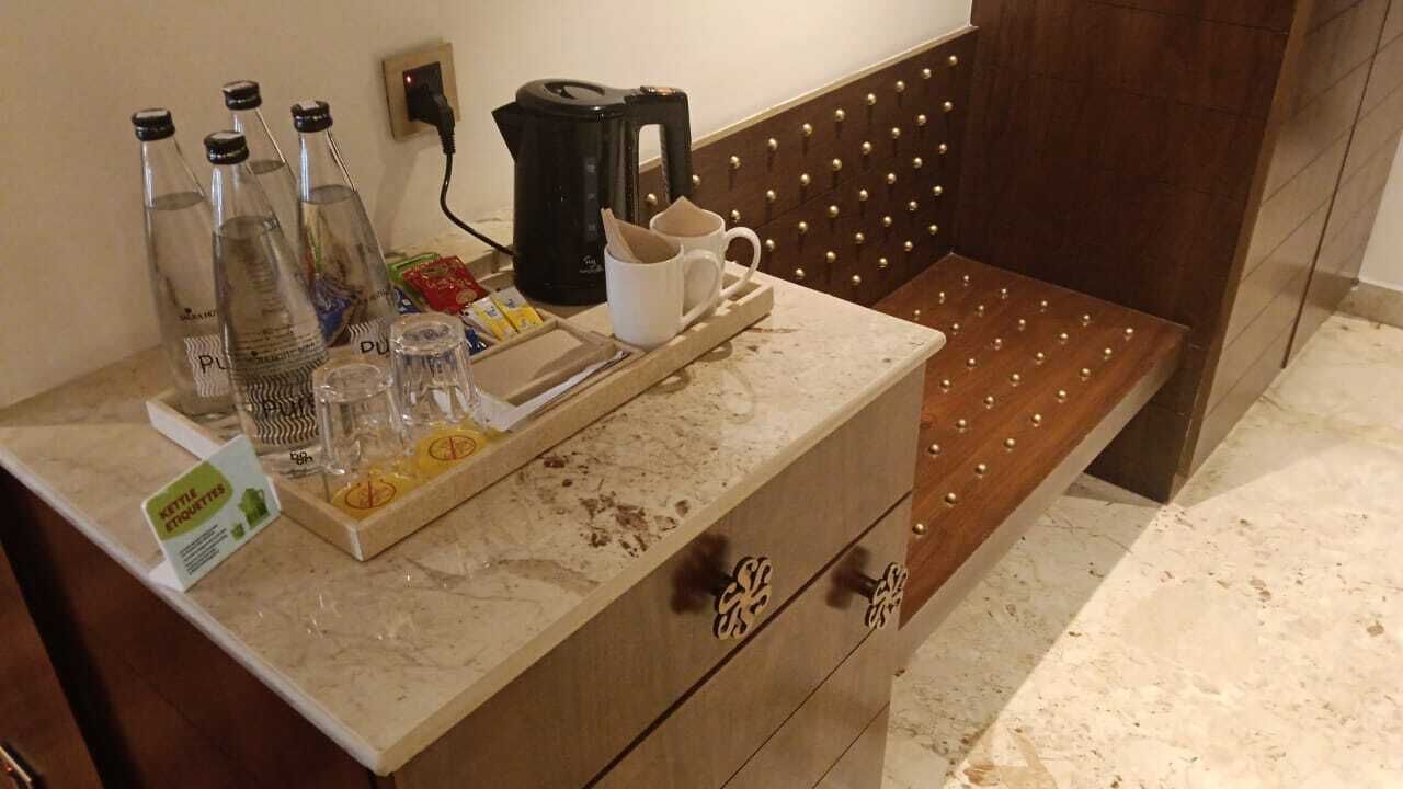 Suíte | Cozinha compartilhada | Frigobar, chaleira elétrica