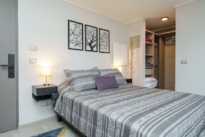 1 Schlafzimmer, Bügeleisen/Bügelbrett, WLAN, Bettwäsche