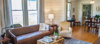 Immaculately restored home in Downtown Brenham