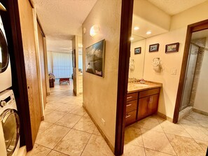 1 bedroom, Internet - Papakea K207 in Lahaina (Lahaina)