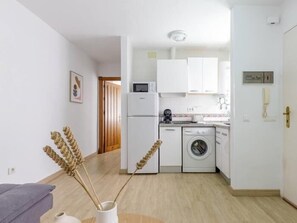 Fridge, microwave, coffee/tea maker, toaster