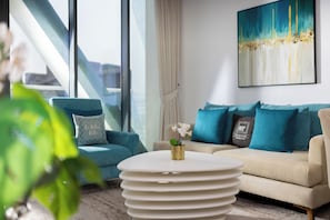 Deluxe Apartment, Sea View | Living area