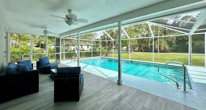 Charming house in peaceful Naples surrounded by nature and close to the beach