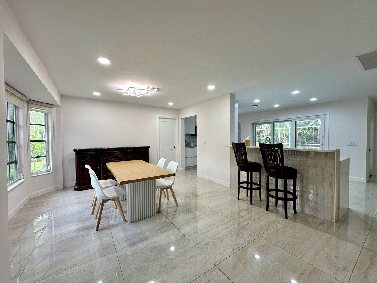 Photo 9 of Charming house in peaceful Naples surrounded by nature and close to the beach