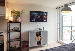 1 chambre, fer et planche Ă repasser, Wi-Fi gratuit, draps fournis