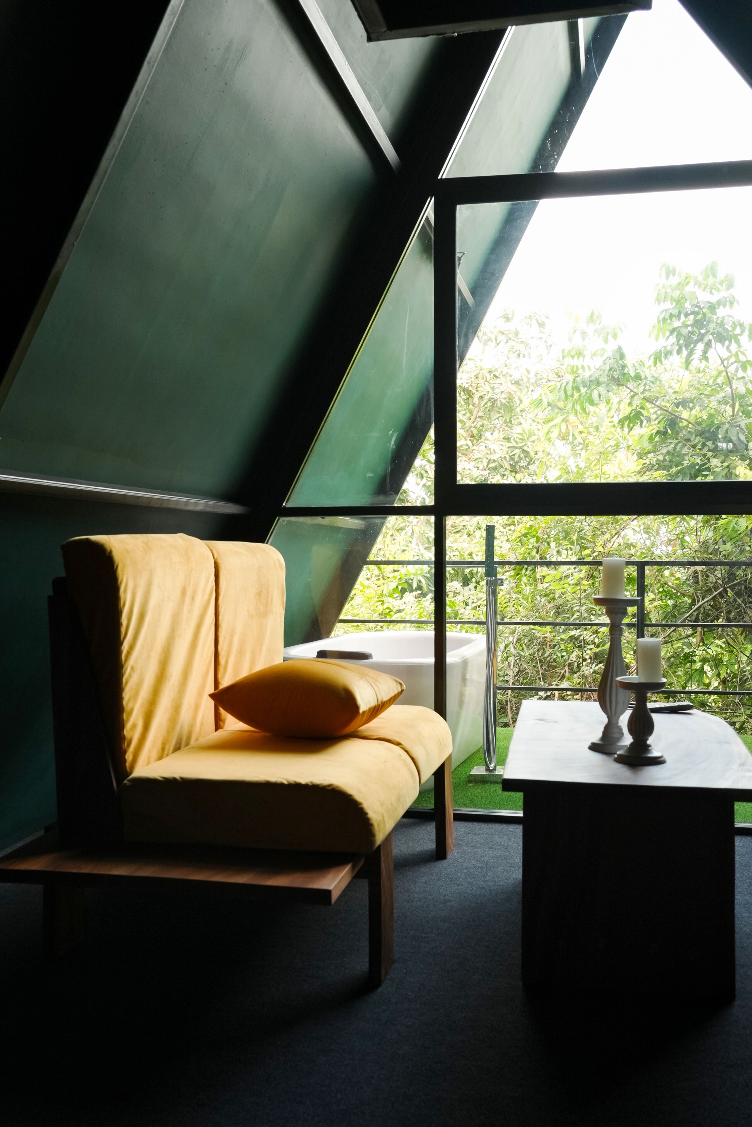 Dobbeltrom, balkong, sjøutsikt | Minibar, wi-fi (inkludert) og sengetøy