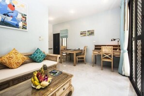 Deluxe Villa, Courtyard View | In-room safe, desk, laptop workspace, blackout drapes - Moubillow Resort (Krabi)