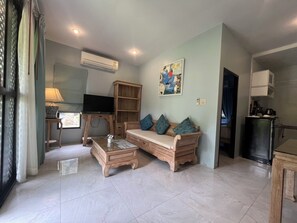 Deluxe Villa, Courtyard View | In-room safe, desk, laptop workspace, blackout drapes - Moubillow Resort (Krabi)