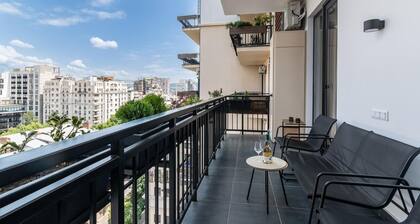 Beautiful new apart in central Vake near Mziuri park