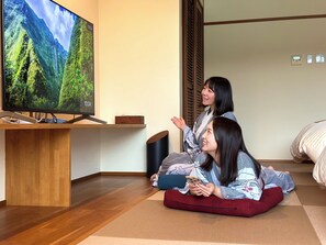 Superior Twin Room | In-room safe, iron/ironing board, free WiFi - Yutoria Ecchu (Toyama)