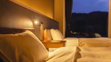 In-room safe, iron/ironing board, free WiFi