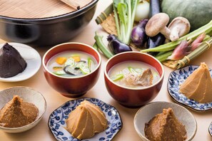 Daily Japanese breakfast (JPY 2750 per person)