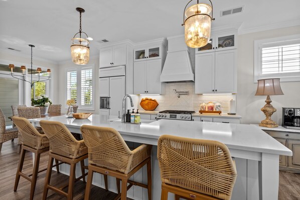 Fridge, microwave, oven, stovetop - Beaucoast Stunner with 4 Bedrooms and Great Neighborhood Amenities (Beaufort)