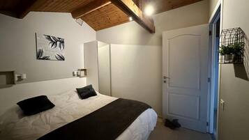 2 bedrooms, internet