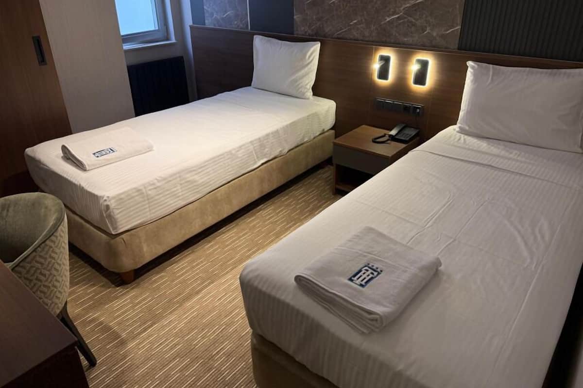 Standard Twin Room, City View | Free WiFi