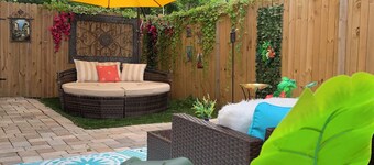 Private Studio · Near Siesta Key · Pet Friendly