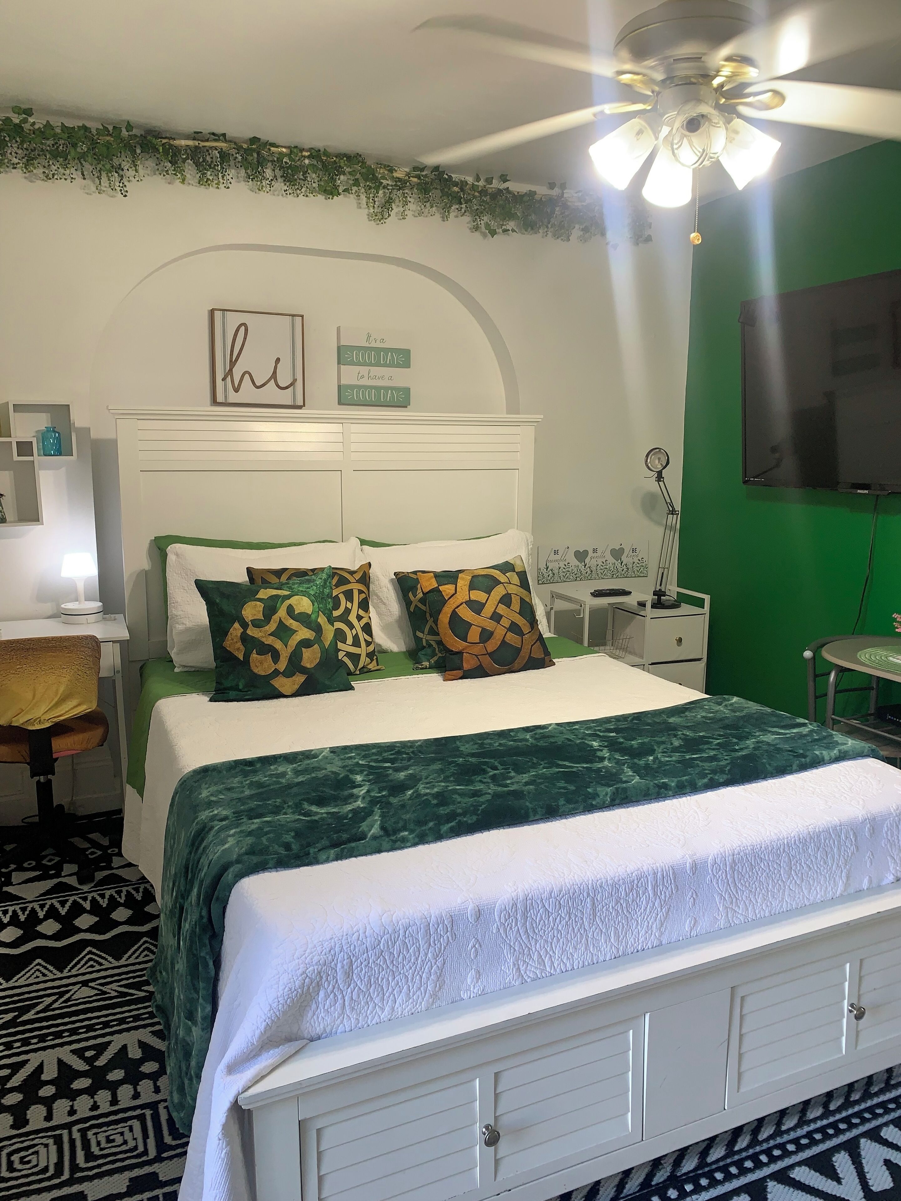 1 bedroom, desk, iron/ironing board, free WiFi