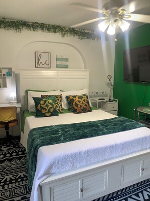 1 bedroom, desk, iron/ironing board, free WiFi