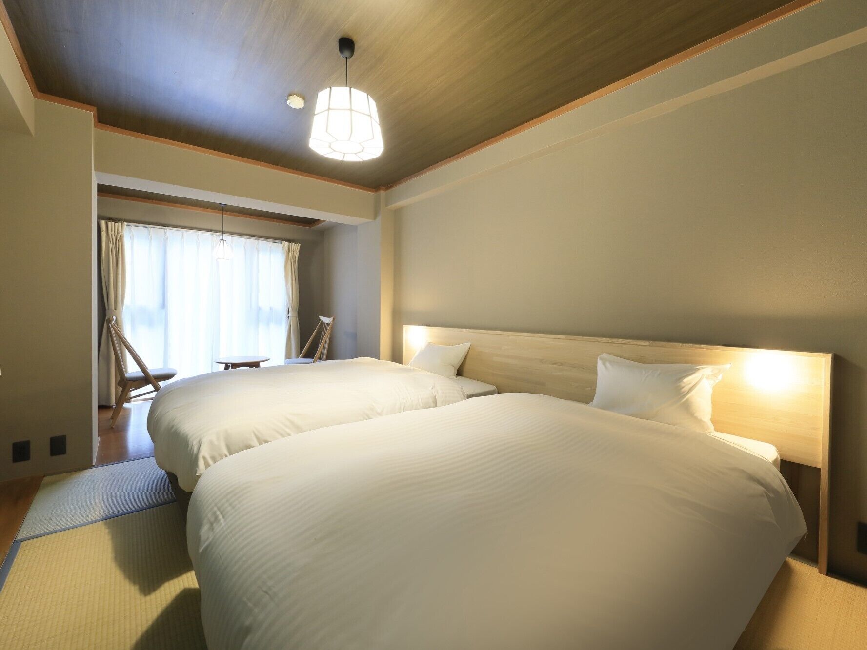 Standard Room -60 sqm with 4 Beds | WiFi (free), bed sheets